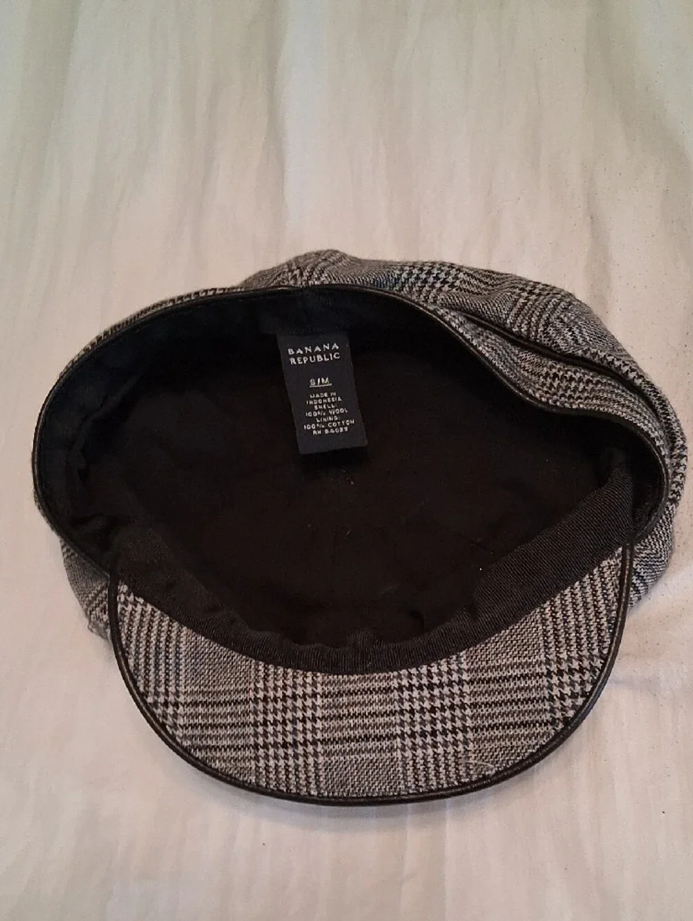 Banana Republic Women's Size S/M Black & White Glen Plaid Newsboy Cap. Fun